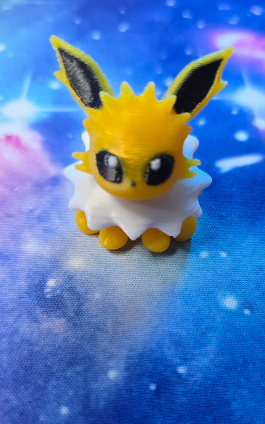 Jolteon Mini Figure