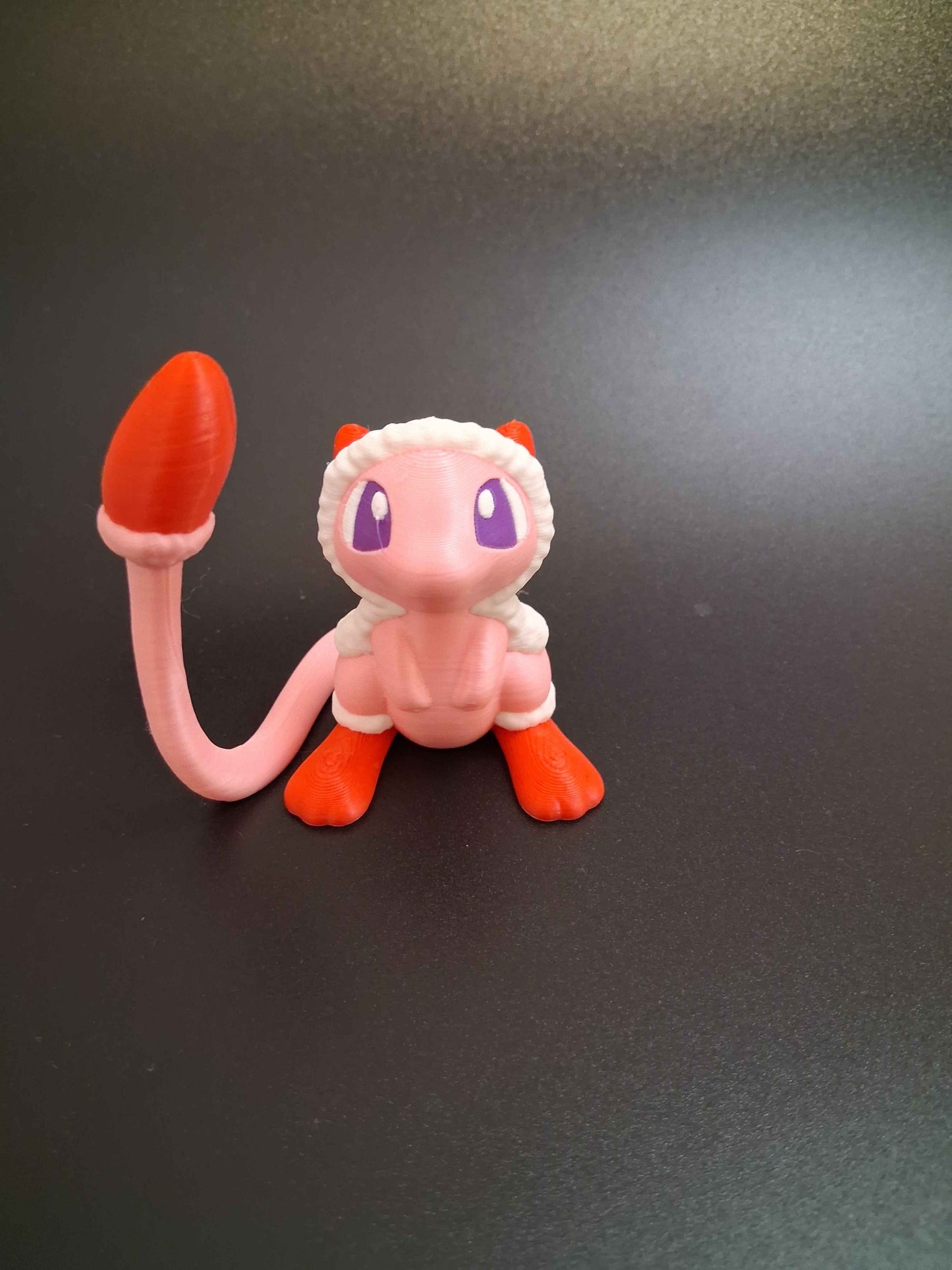 Pokémon Christmas Costume Mew Edition – Jolly Seasonal Collectible